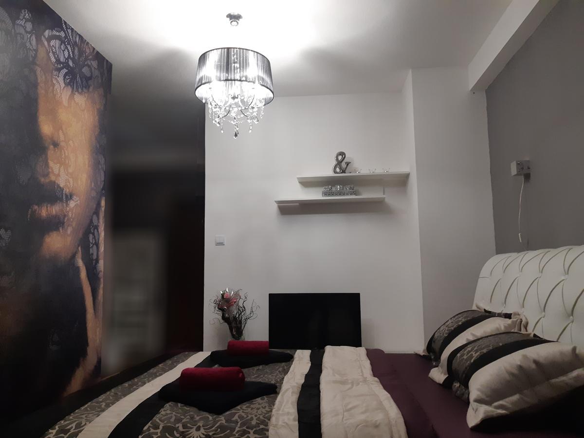 Apartmán Velvet Lux Ni Exteriér fotografie