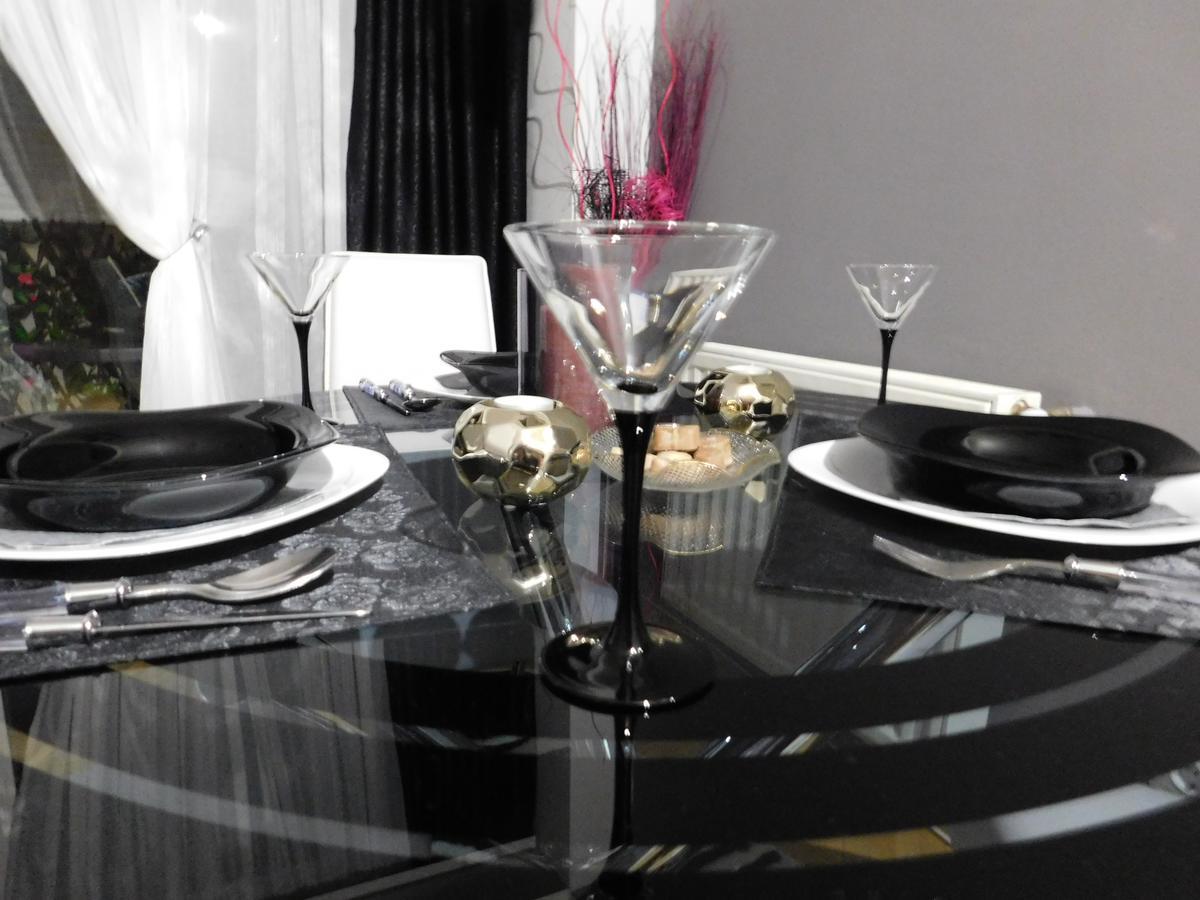Apartmán Velvet Lux Ni Exteriér fotografie