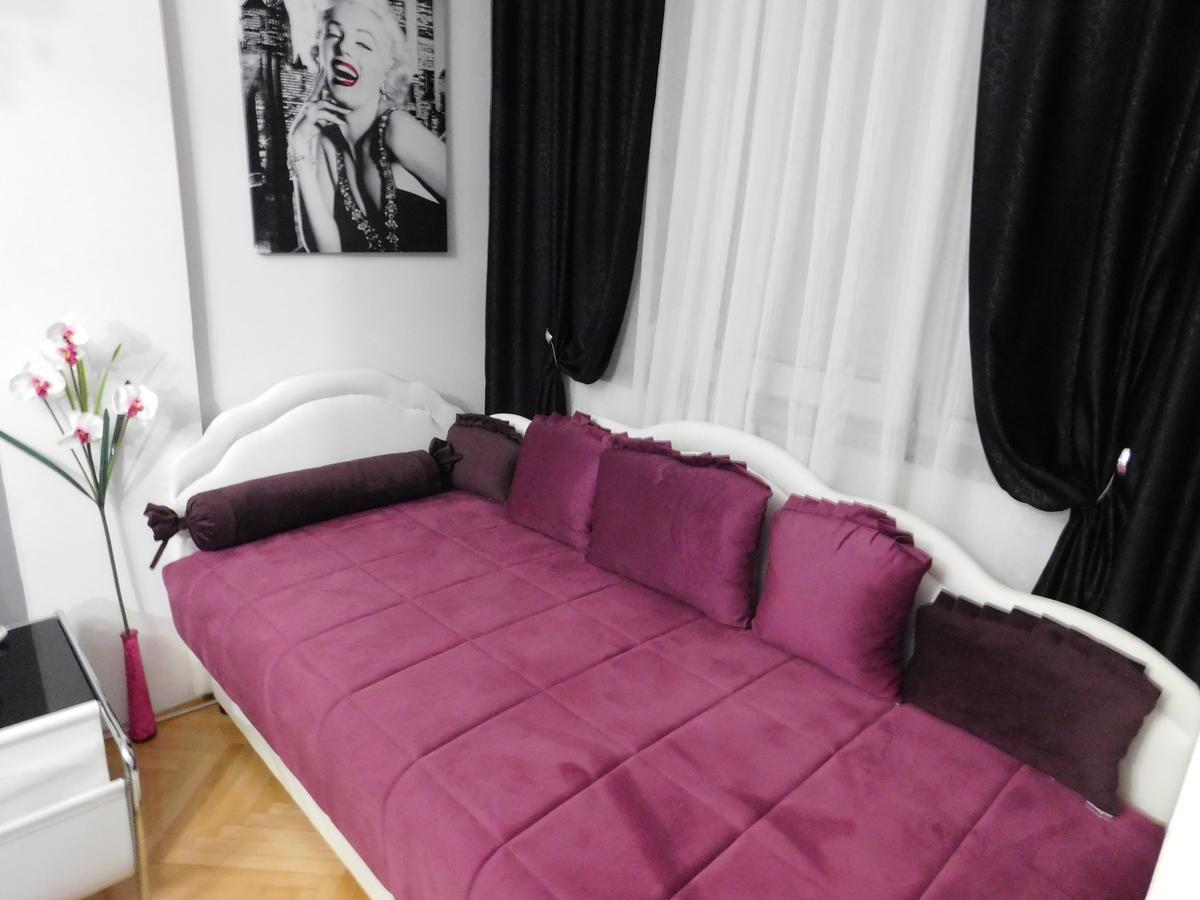 Apartmán Velvet Lux Ni Exteriér fotografie