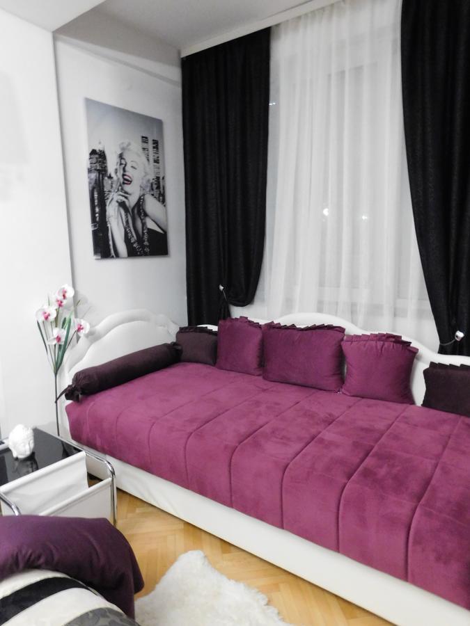 Apartmán Velvet Lux Ni Exteriér fotografie